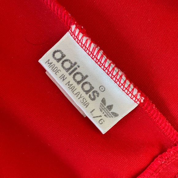 Vintage Red Adidas - Picture 4 of 5